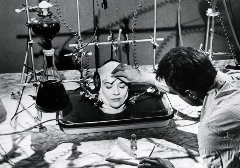 Ciclo de Cine - The Brain that Wouldn't Die