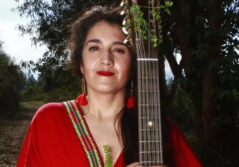 Laboratorio musical: La tonada chilena según Margot Loyola
