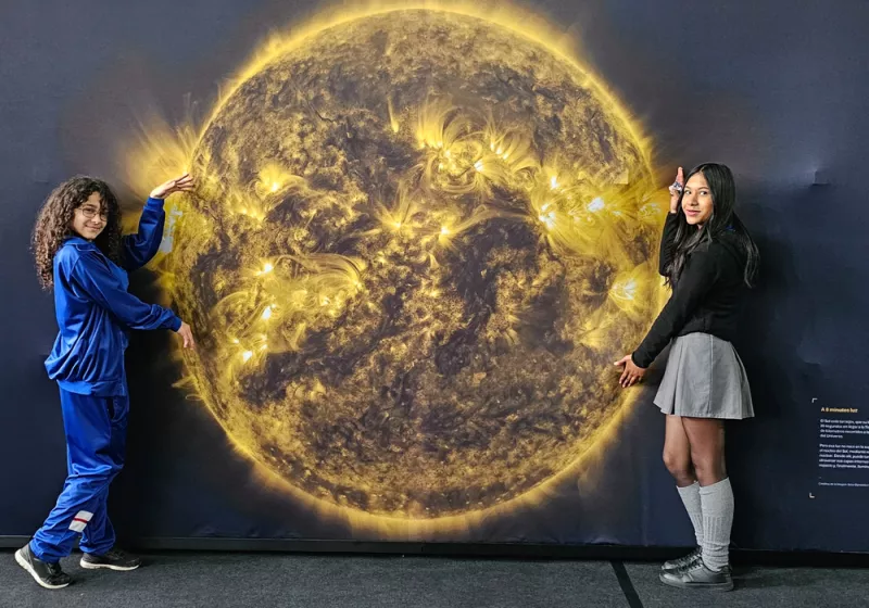 Explora el sistema planetario“Travesía Solar” en Temuco