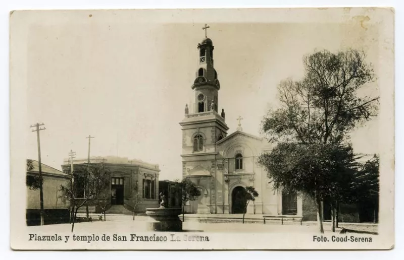 Plazuela y templo de San Francisco