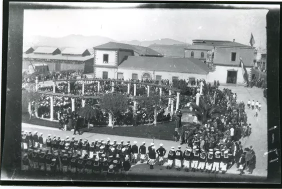 Misa de campaña en plaza de Coquimbo, 21 de Mayo 1931