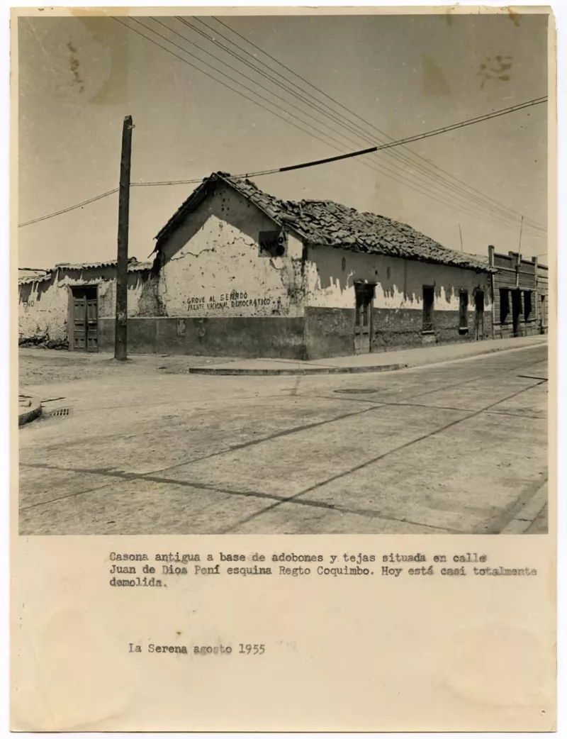 Antigua casona de calle Pení de La Serena, 1955