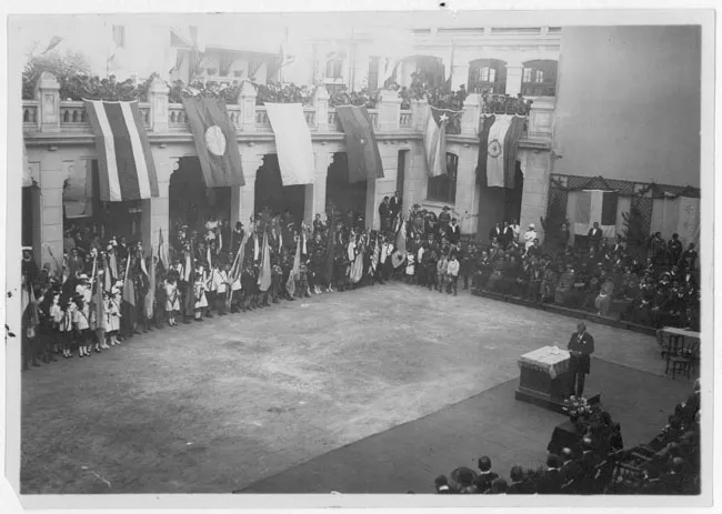 Escuela Salvador Sanfuentes, 1923