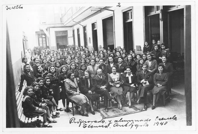 Escuela Técnica Antofagasta. Profesores y alumnos
