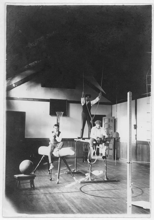 Gimnasio de Villa Inés, 1921