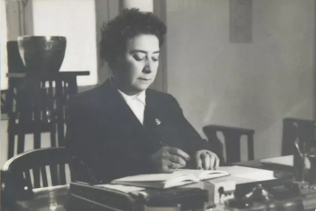 Directora del Liceo N°5 de Niñas