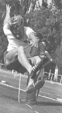 Salto Largo, Ana María Kromschroeder