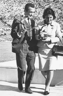G. Stevens y Anita Lizana, Mejores Deportistas 1966