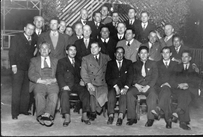 Retrato grupal masculino en Quinta Casale, Antofagasta