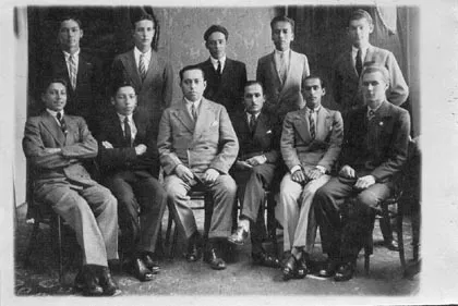 Retrato grupal masculino con Juan Cvitanic