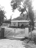 Casas que se entregan a los parceleros, parcela número 10 de Arturo Lyon, Melipilla