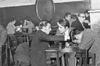 Bar Black and White