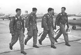 Chile, FF.AA, FACH,Pilotos.