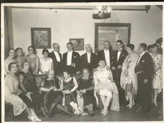 Retrato grupal mixto