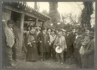 Don Arturo Alessandri en campaña presidencial en Longaví