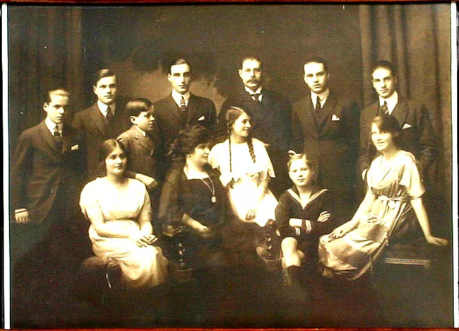 Retrato de Familia Braun Menéndez 1920