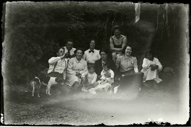 Retrato grupal en el campo