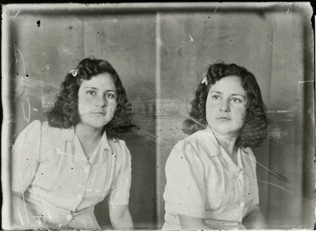 Dos retratos femeninos