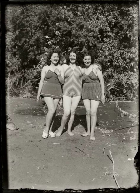 Retrato grupal femenino en la playa