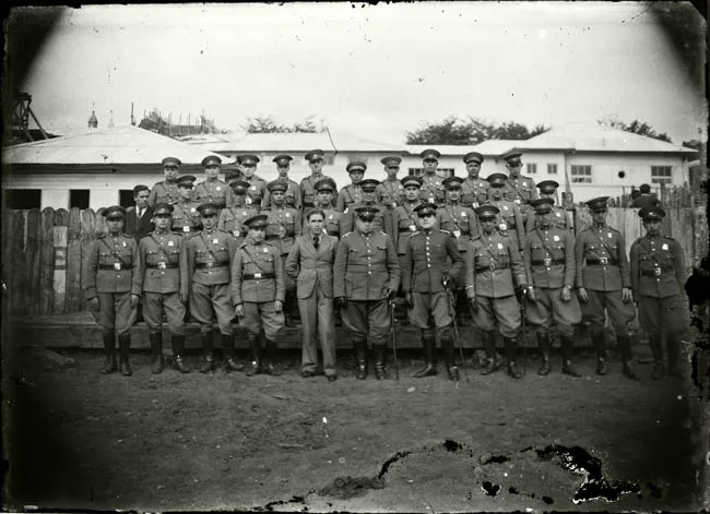 Retrato grupal de carabineros