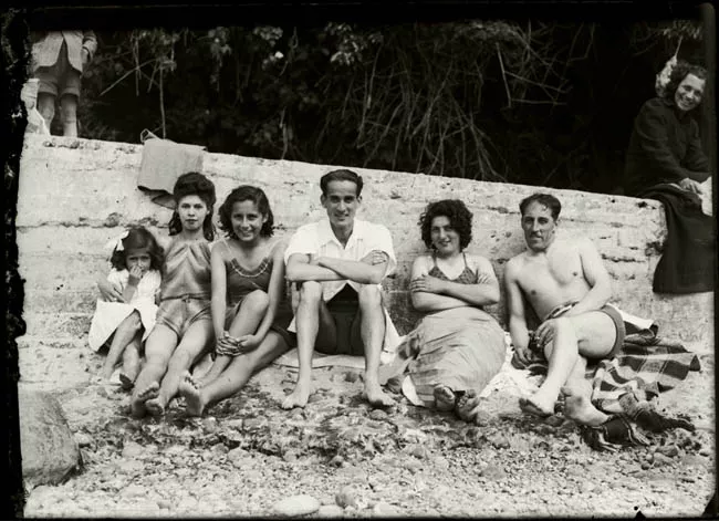 Retrato grupal en la playa