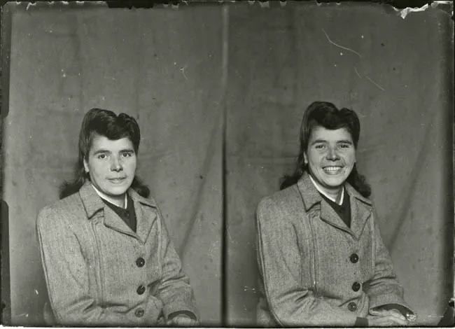 Dos retratos femeninos