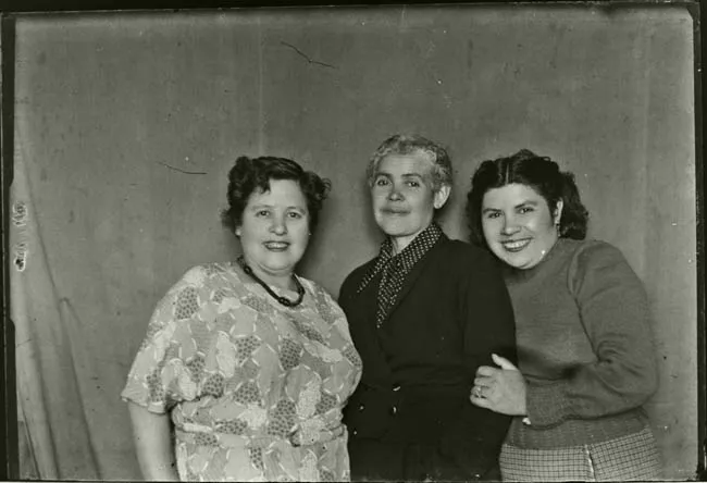 Retrato grupal femenino