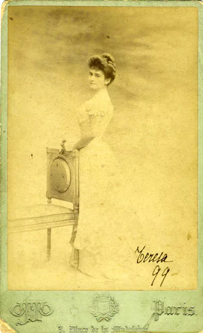 Retrato de Teresa Beeche Irarrázaval 