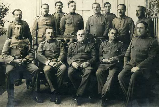 Oficiales de Ejército