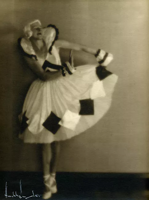 Tona Engel