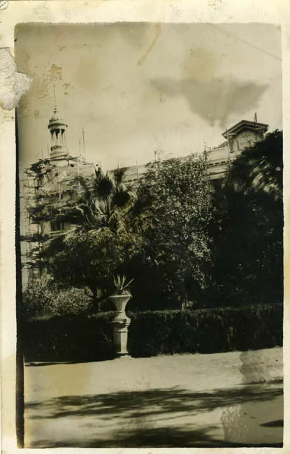 PLAZA Y EDIFICIO N/I