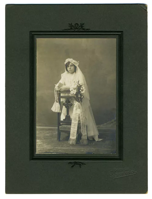 ELSA YAHN WEST