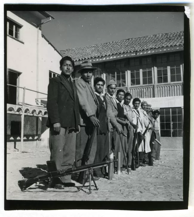 MILICIANOS DE LA REVOLUCION,LA PAZ BOL.