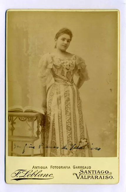 DOÑA JOSEFINA BARROS DE VALDIVIESO