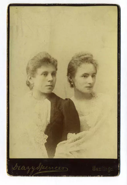 Retrato de Doña Amanda Bunster de Schinmayer