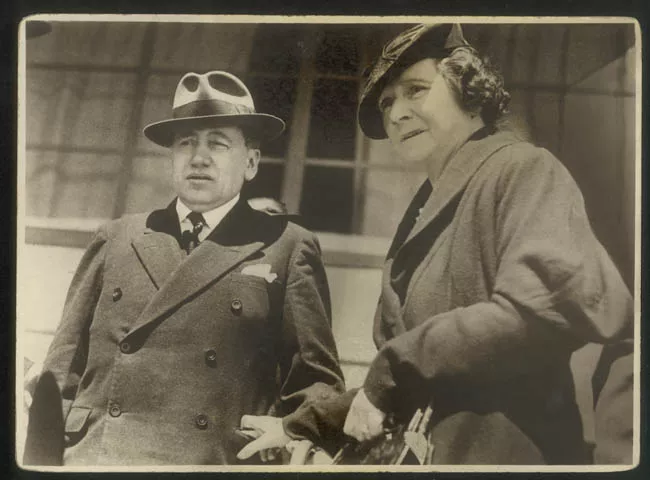 Don Arturo Alessandri Palma y su esposa Rosa Ester Rodríguez Velasco 
