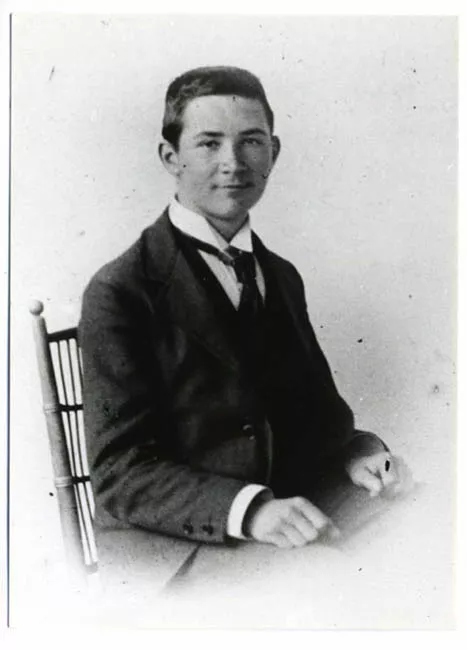 CARLOS DORLHIAC SABOURIN