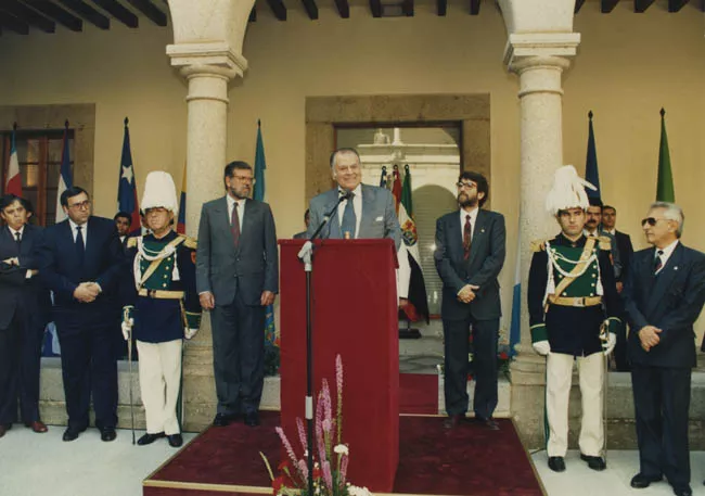 AYLWIN RECIBIDO POR VICEPRES. EXTREMADUR
