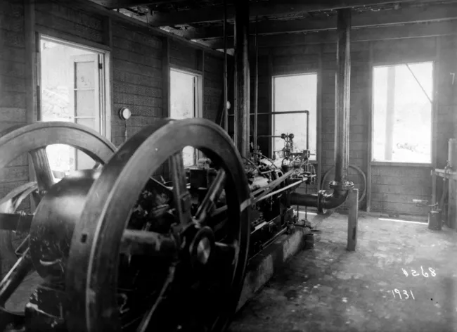 Interior de Planta Mecánica en el Yacimiento El Tofo