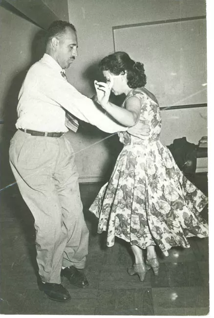 Silvia Piñeiro bailando 