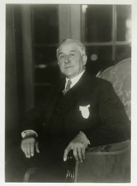 Retrato de Don Luis Barros Borgoño