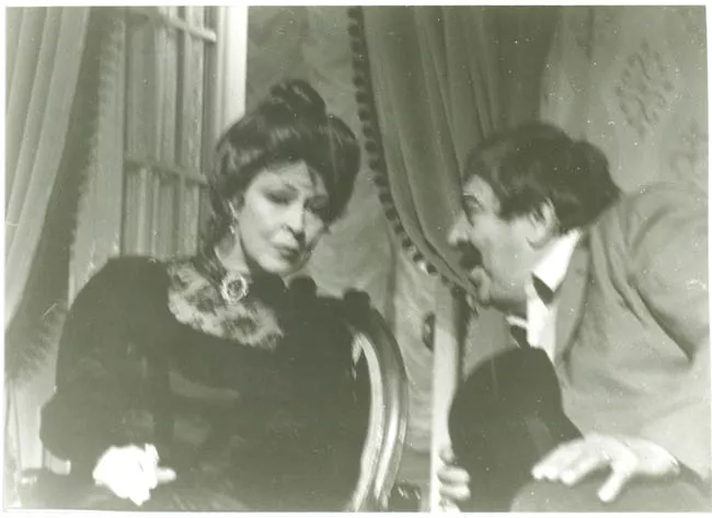 Malú Gatica en obra de teatro Mama Rosa