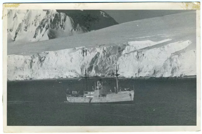 BUQUE ANTARTICO