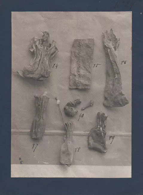 BOLSAS DE CUERO PEQUEñAS