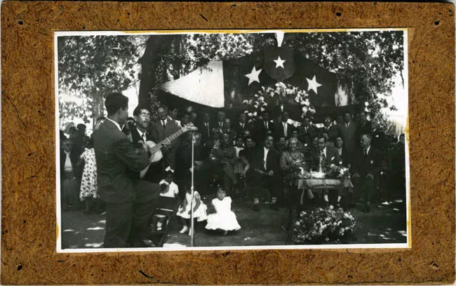 Homenaje a Gabriela Mistral en Plaza de Vicuña
