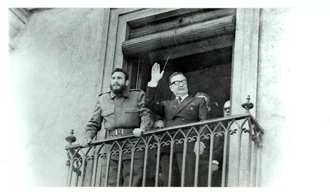 SALVADOR ALLENDE GOSSENS Y FIDEL CASTRO