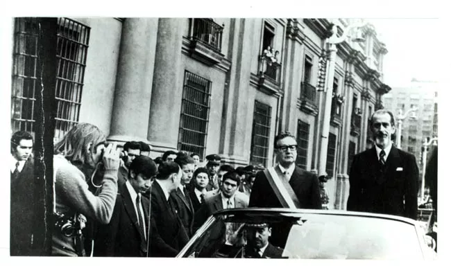 SALVADOR ALLENDE GOSSENS Y JOSE TOHA