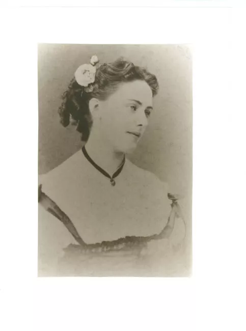 Retrato de Elvira Riesco Porto Mariño