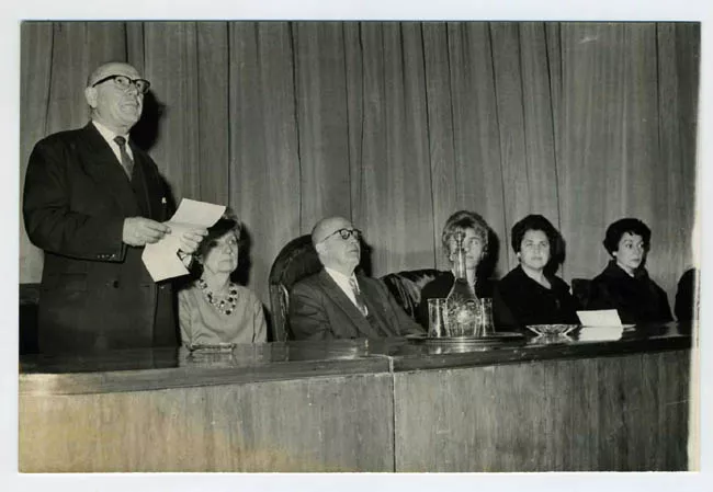 DON PATRICIO BARROS Y OTROS