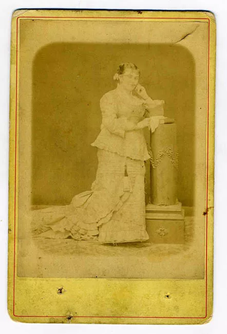 Retrato de Elvira Riesco Porto Mariño